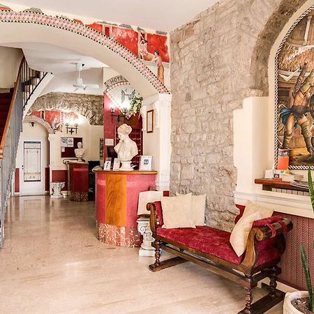 Hotel Roma Assise Extérieur photo