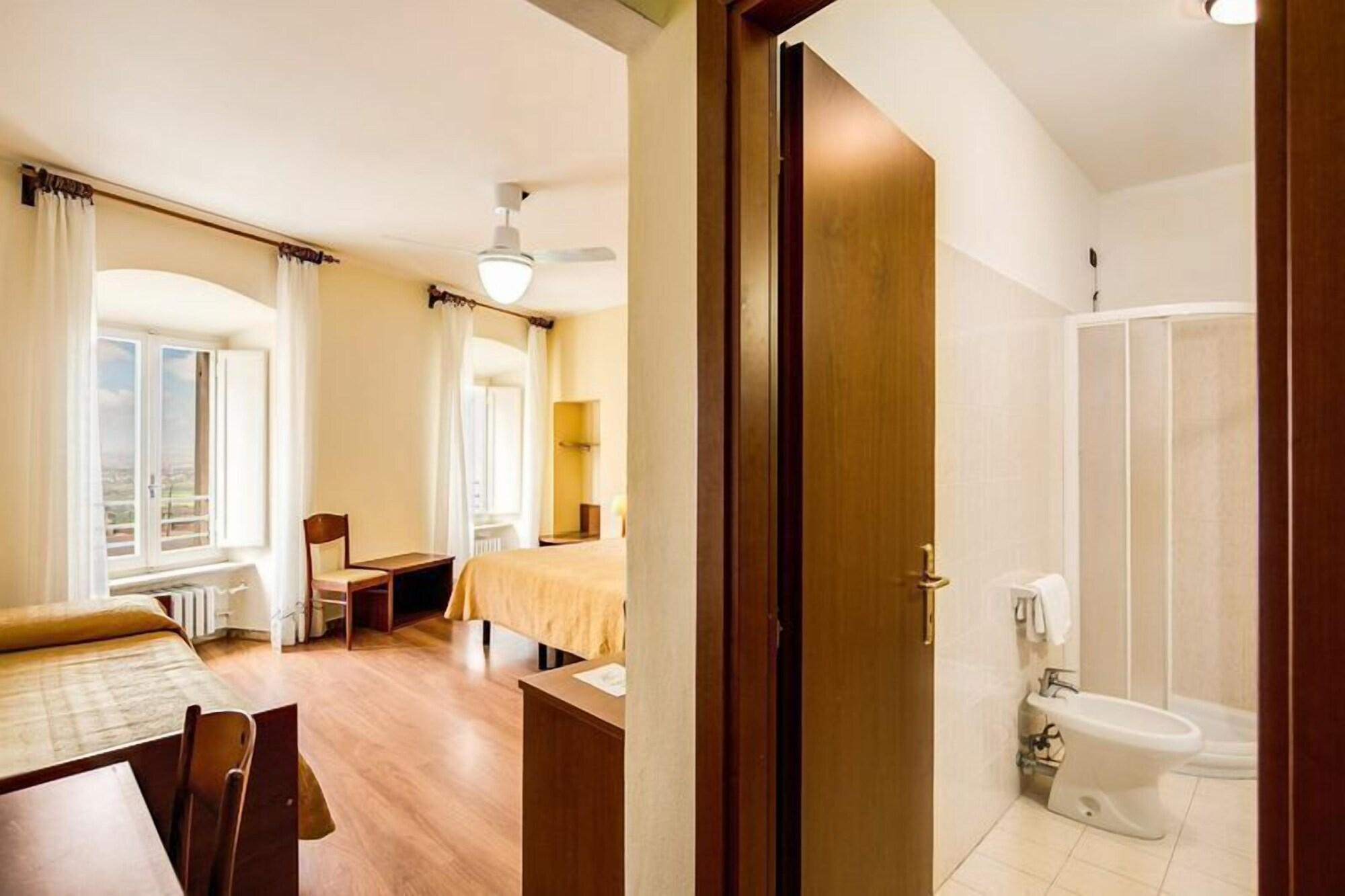Hotel Roma Assise Extérieur photo