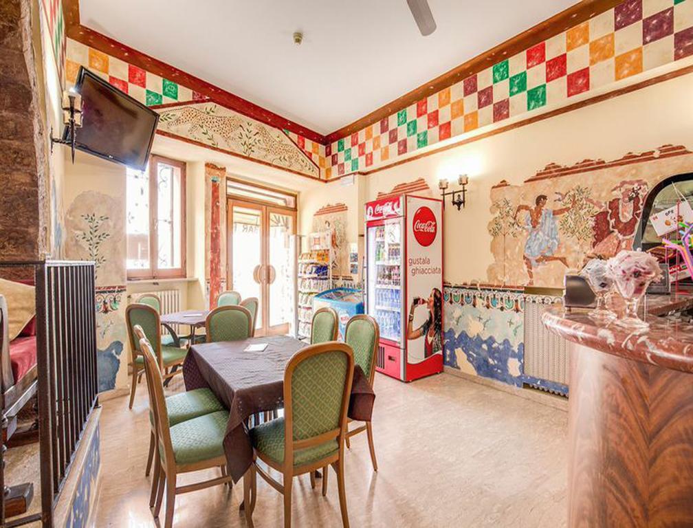 Hotel Roma Assise Extérieur photo