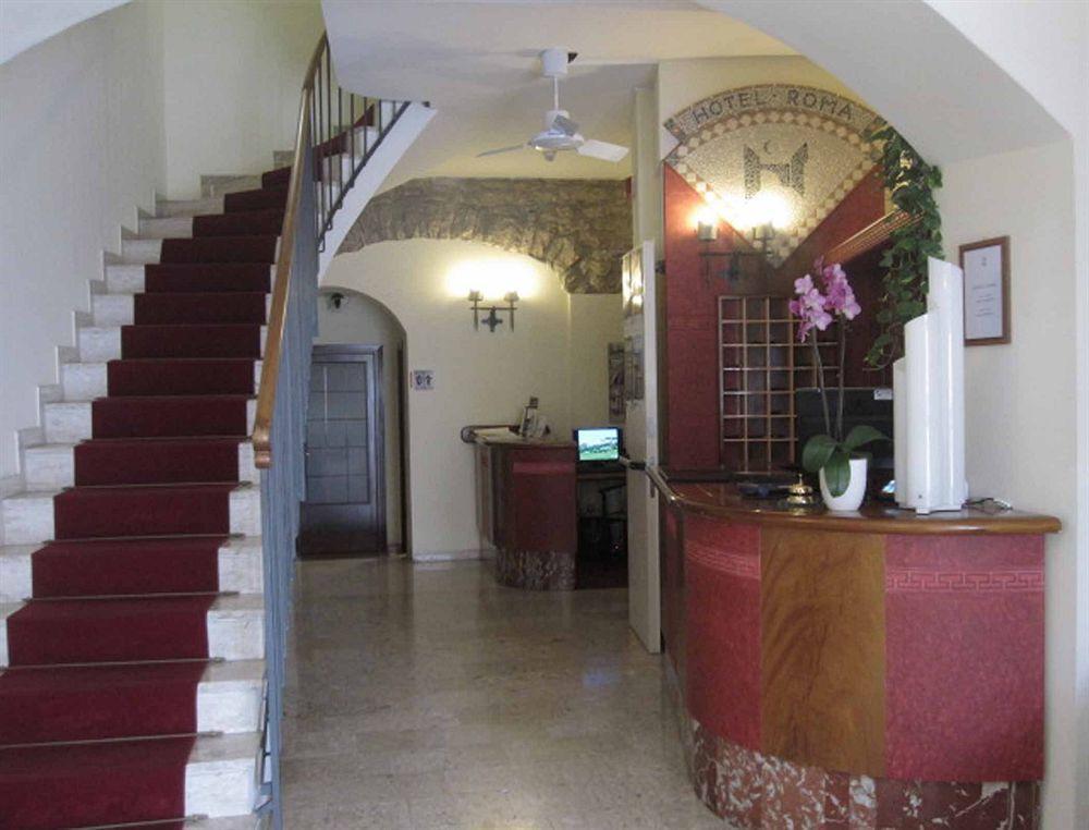 Hotel Roma Assise Extérieur photo